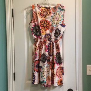 Beautiful print dress-Perfect for Summer!